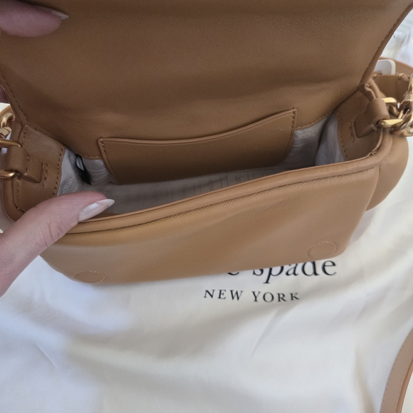 Kate Spade Tan and Cream Boxxy - Picture 5 of 6